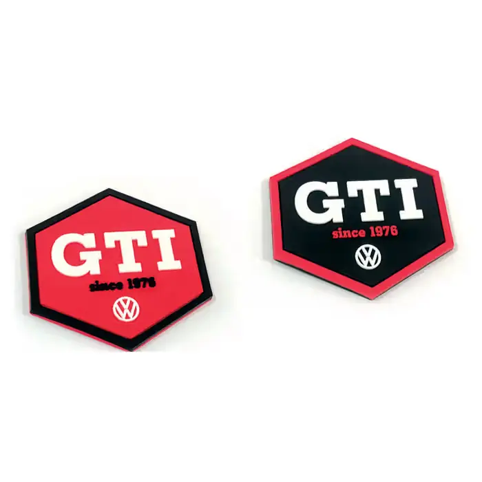 VW-COLLECT VW GTI gummimagnet, flerfarvet, 2 stk. | Bestil direkte